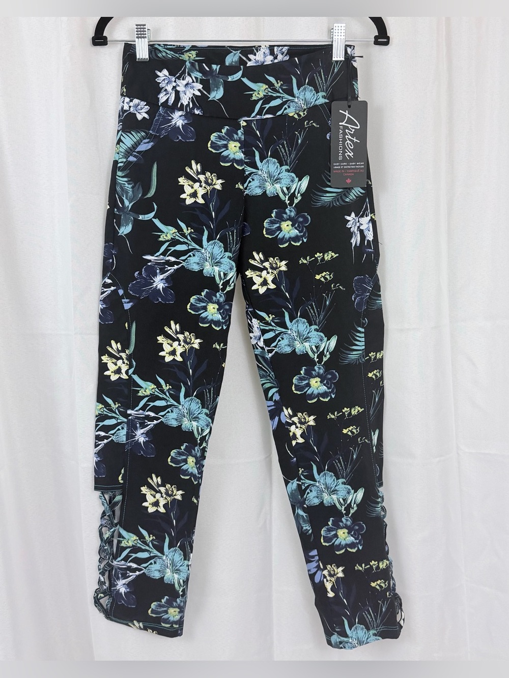 Artex Active Floral Ankle Length Leggings - Black w/ Botanical Floral Small NWT - Picture 3 of 10